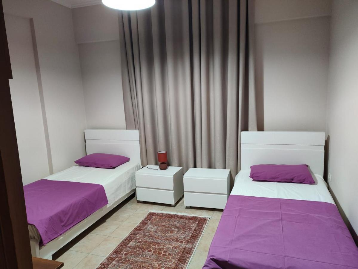 City Center Apartment Μπεράτ Εξωτερικό φωτογραφία