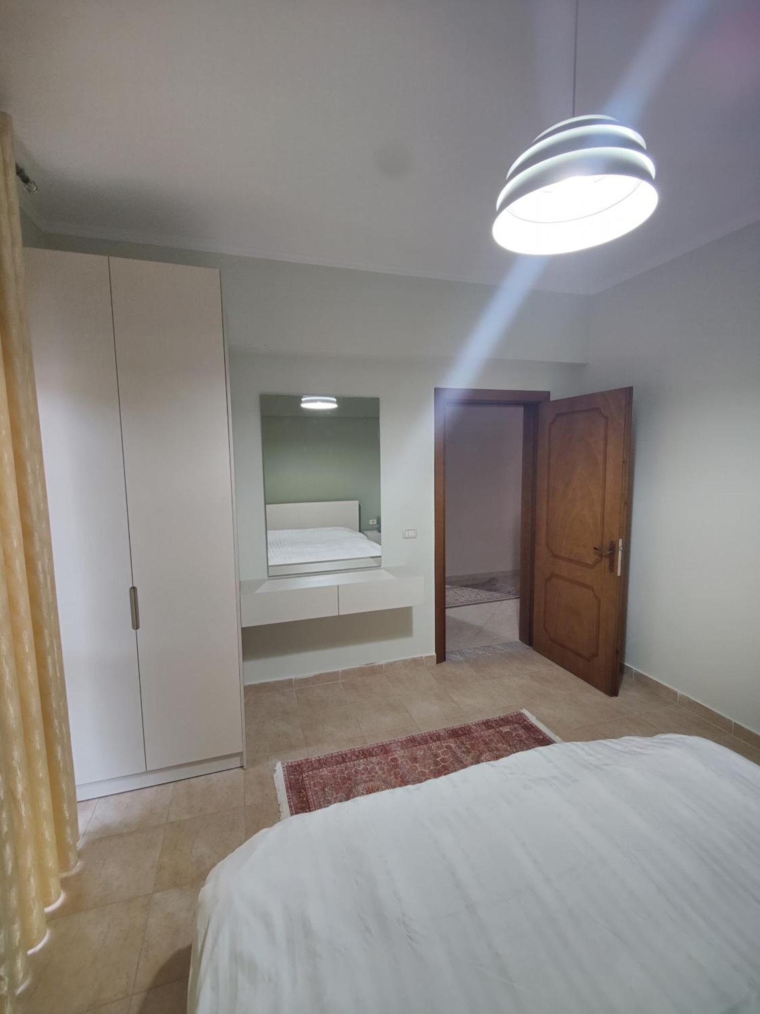 City Center Apartment Μπεράτ Εξωτερικό φωτογραφία